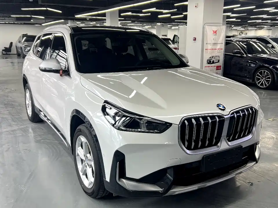 BMW X1 2023 sDrive20Li X Design Package фото 3
