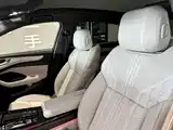 Photo 8 - Audi A6L