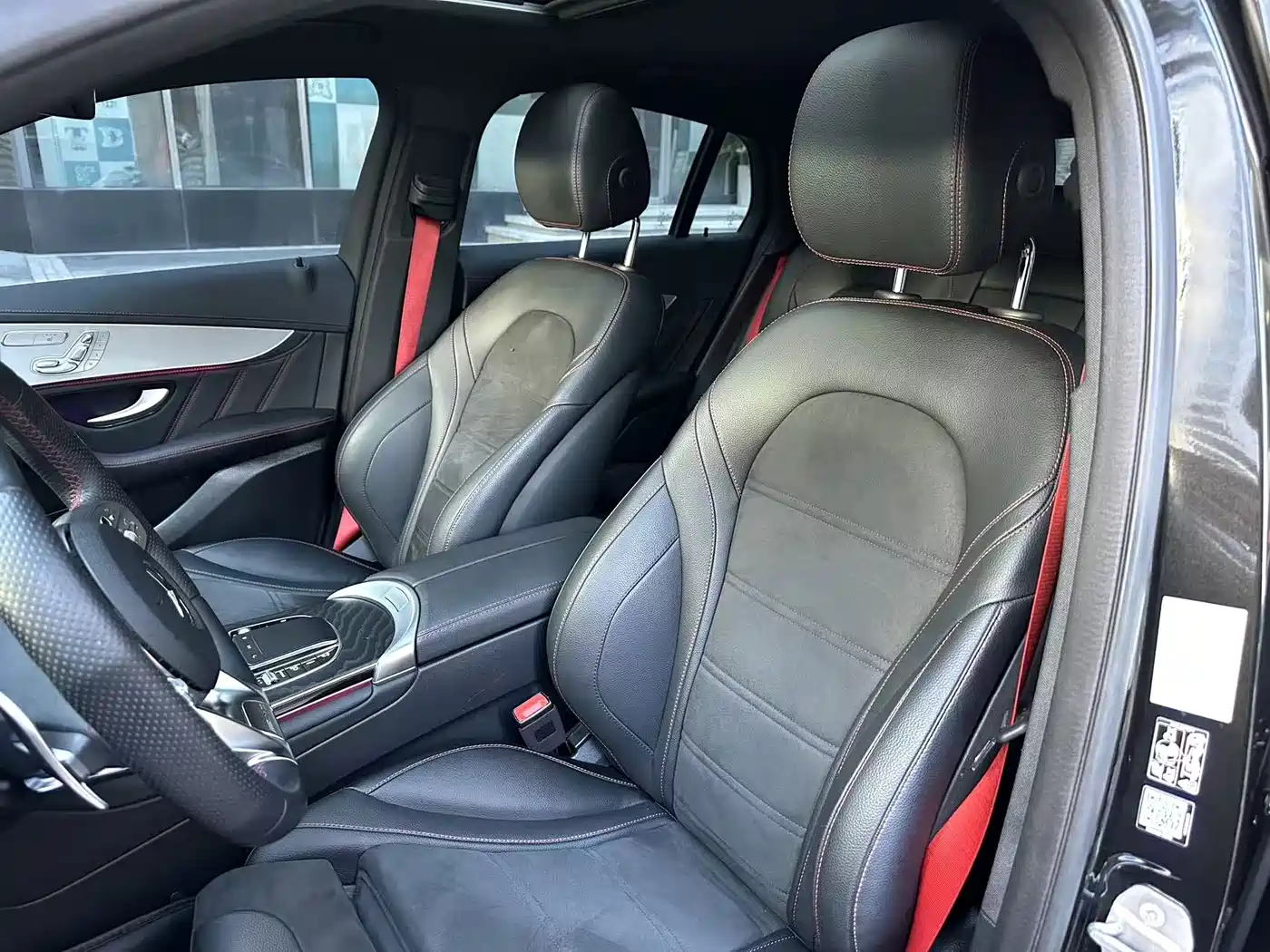Mercedes-Benz GLC Coupe AMG 2022 AMG GLC 43 4MATIC Coupe SUV фото 10