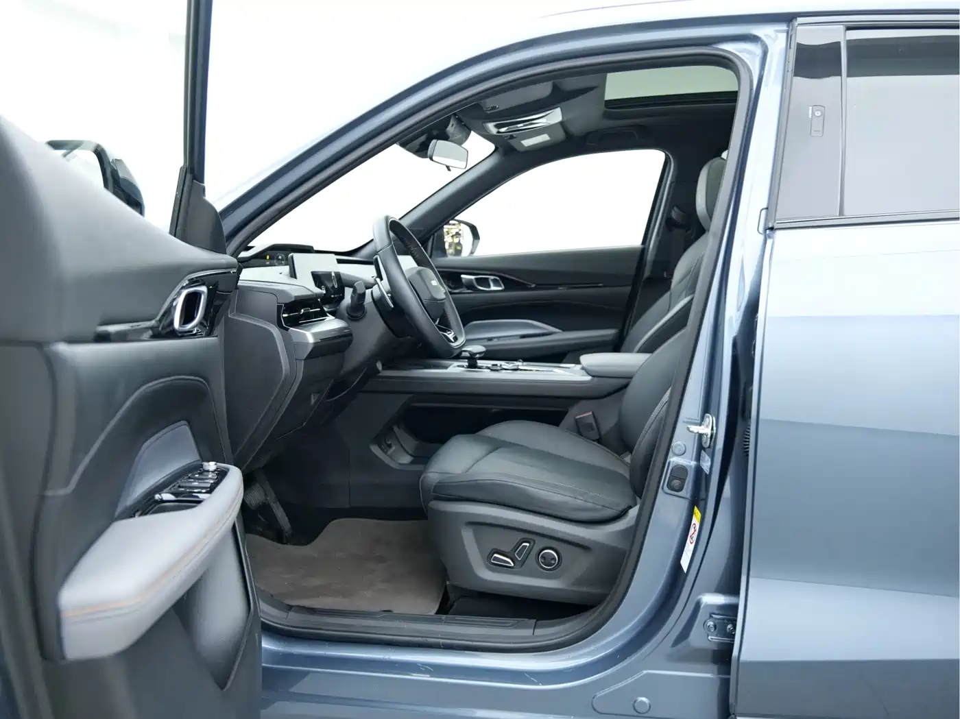 CHANGAN CHANGAN AUCHAN Z6