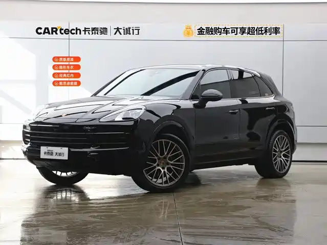 PORSCHE CAYENNE