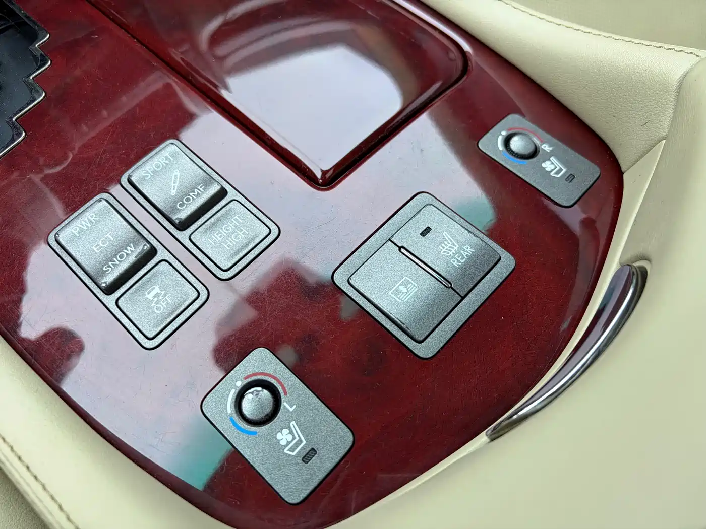 Lexus LS 2006 460L фото 16