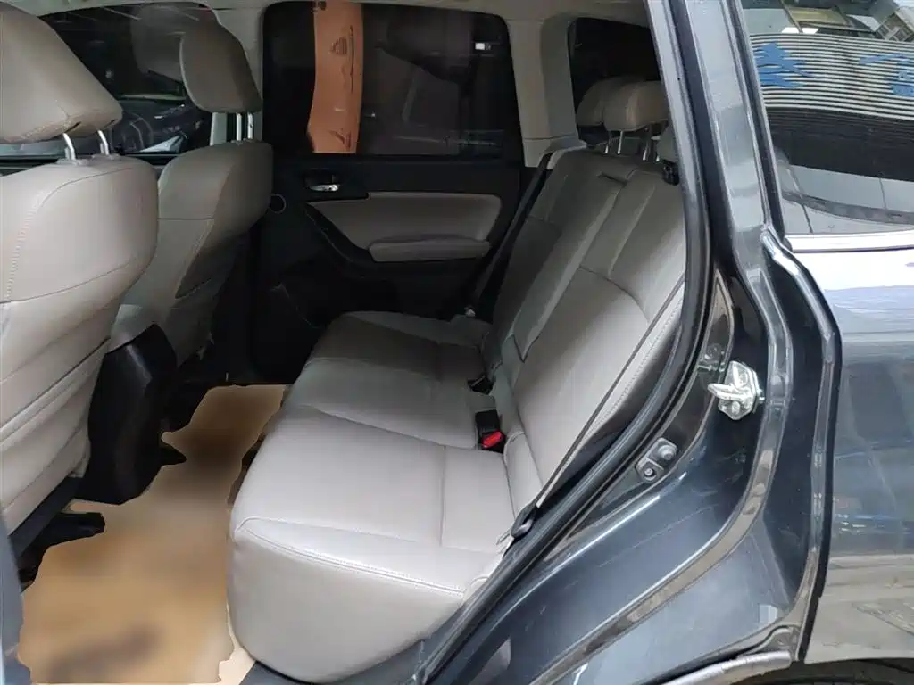 Subaru Forester 2014 2.5i Automatic Elite Edition фото 17