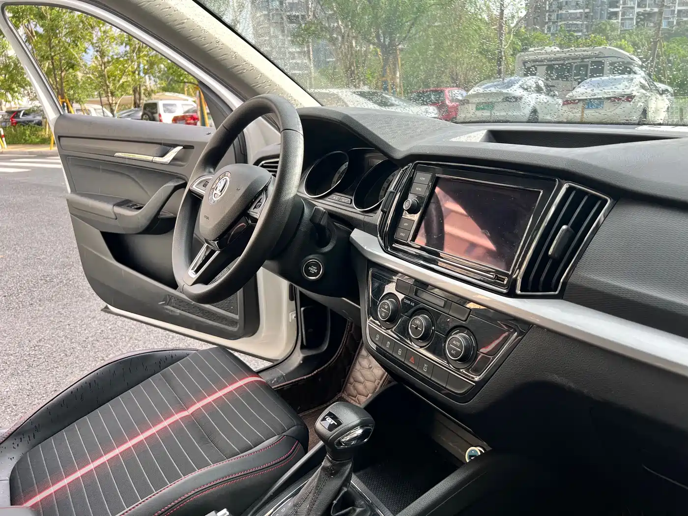 Škoda Kamiq 2020 Facelift GT TSI230 DSG Flagship China VI фото 14