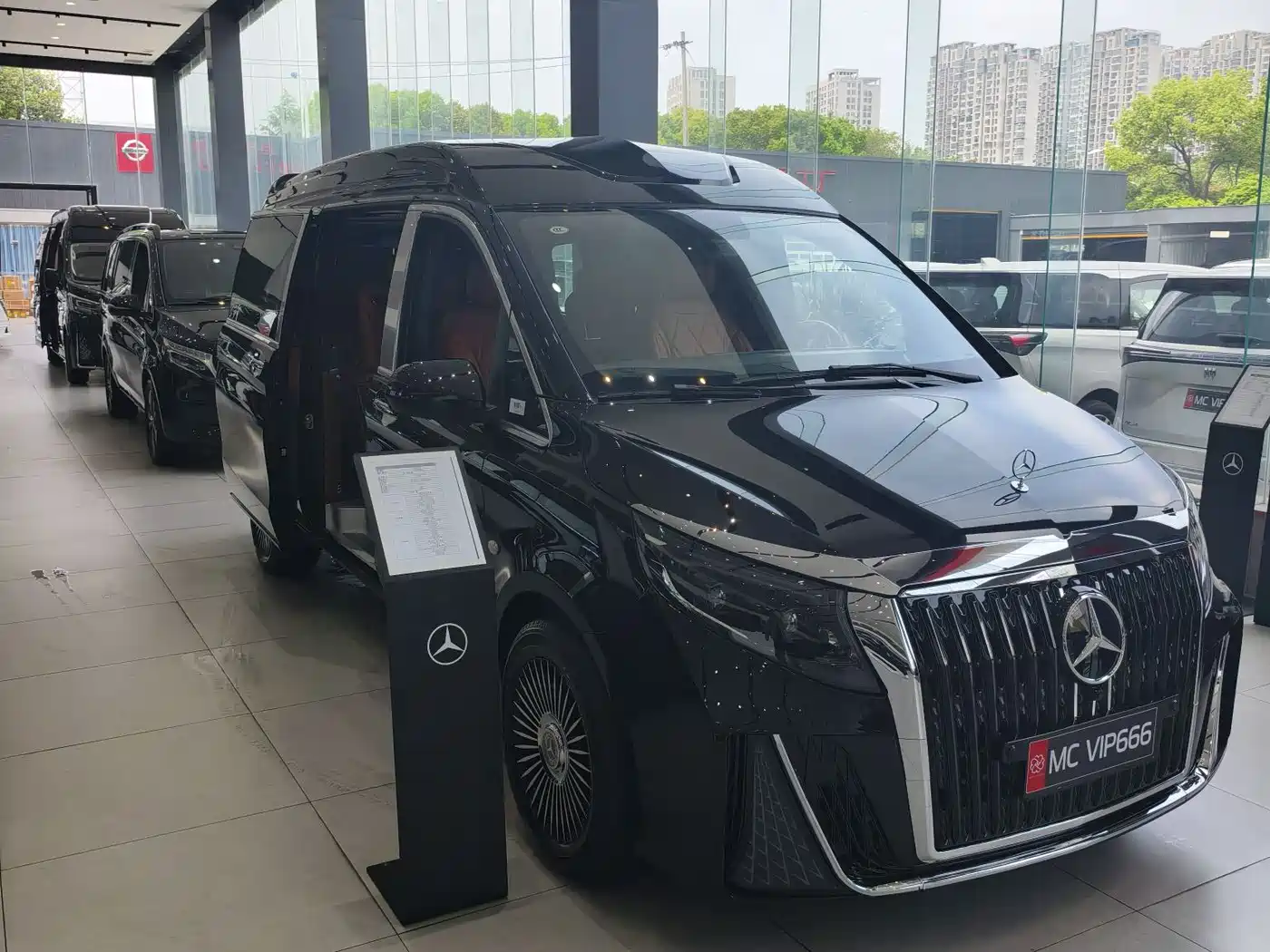 MERCEDES-BENZ VITO