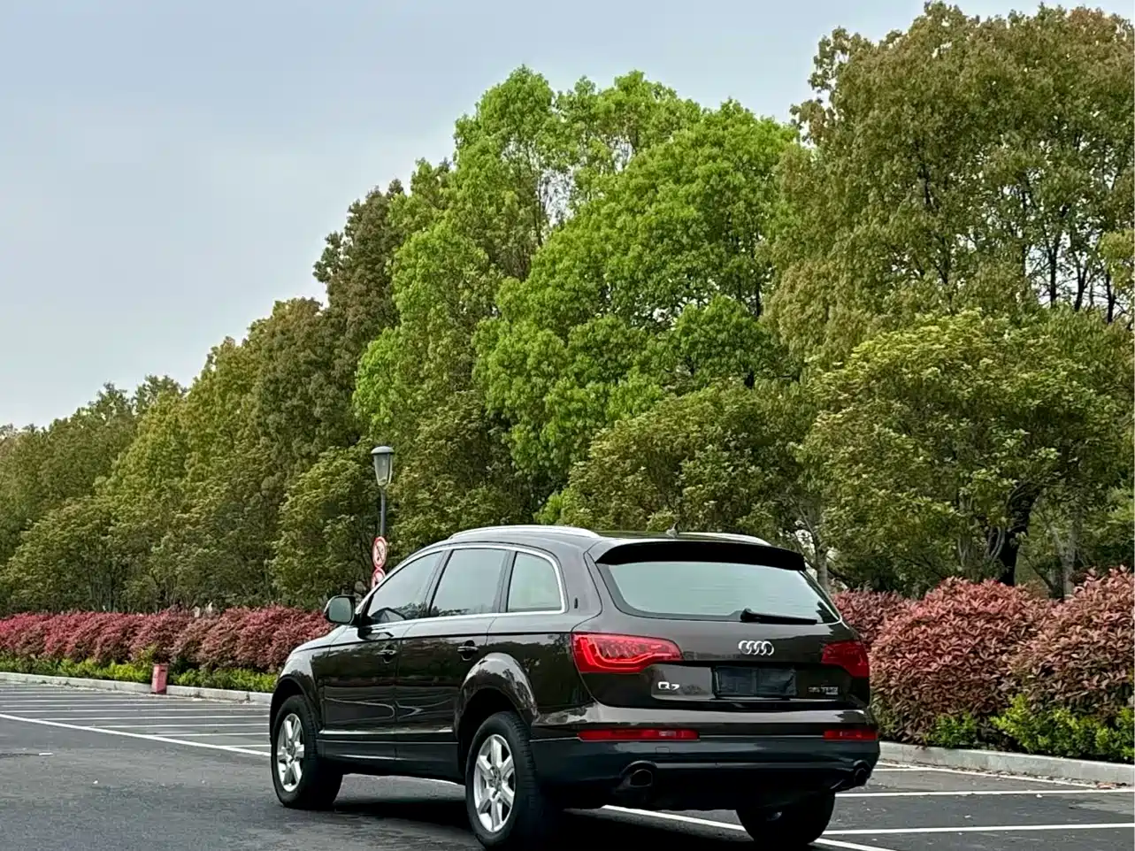 Audi Q7 2014 35 TFSI Progressive фото 4