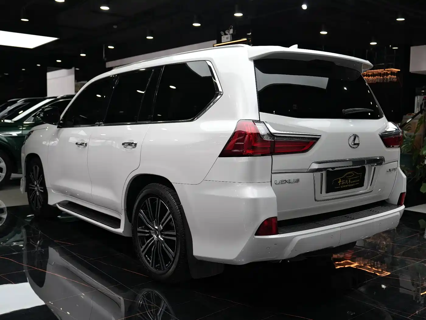 Lexus LX 2019 570 Prestige Luxury Edition фото 11