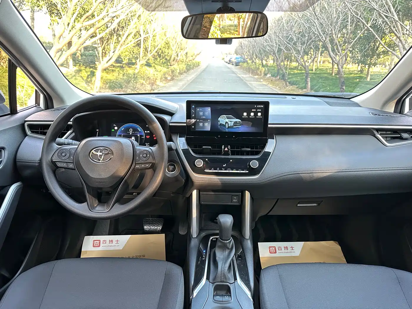 Toyota Corolla Cross 2024 2.0L Smart Hybrid Dual Engine Pioneer Edition фото 7