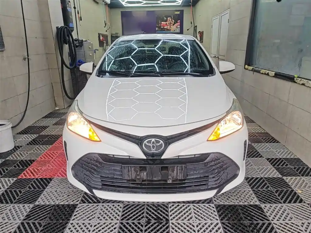 Toyota Vios 2017 1.5L CVT Pioneer фото 3
