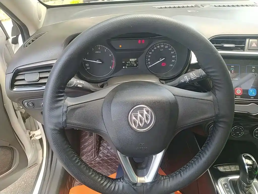Фото 11 - Buick Excelle