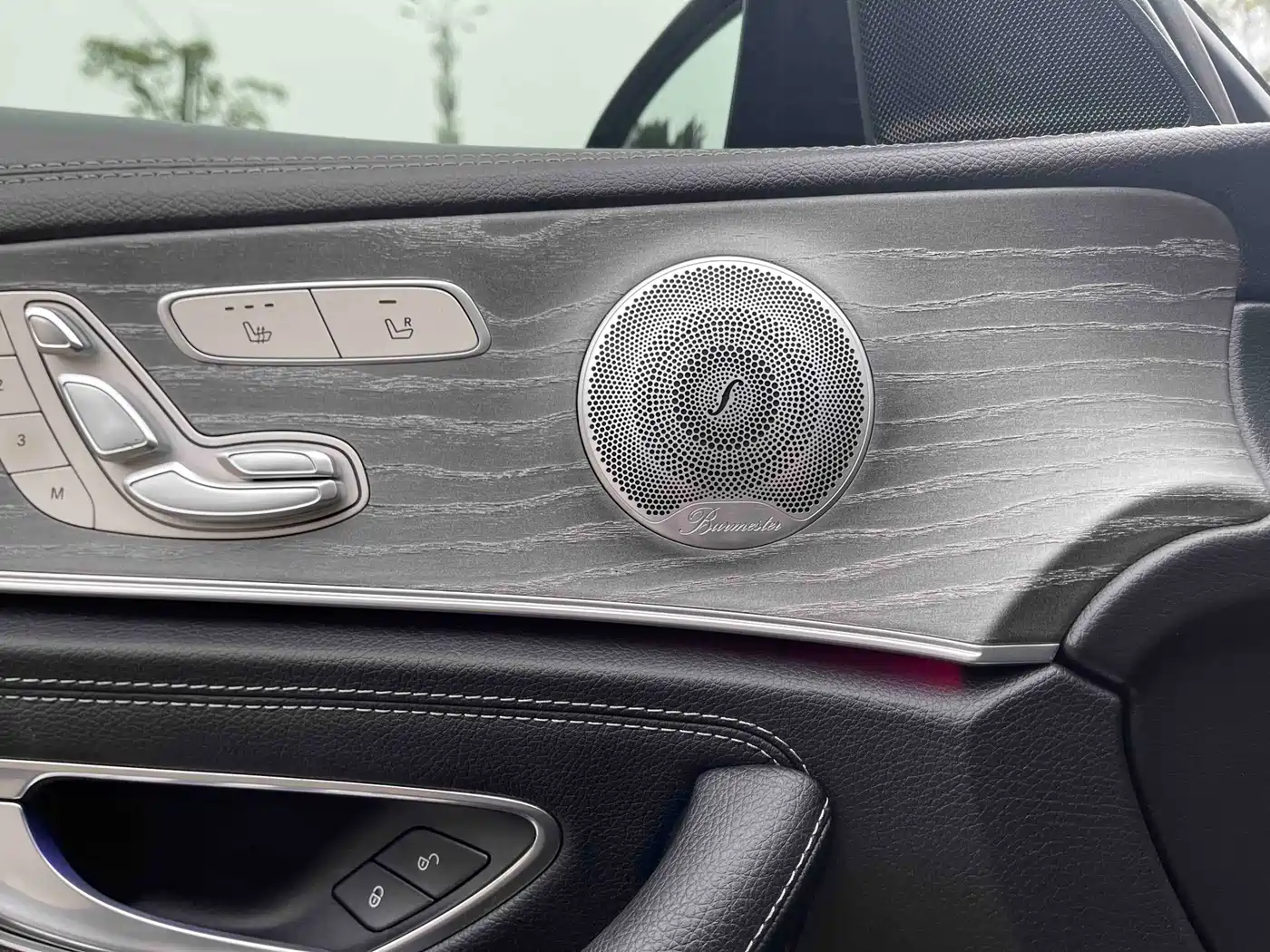 Mercedes-Benz E-Class 2021 E 300 L Luxury фото 13