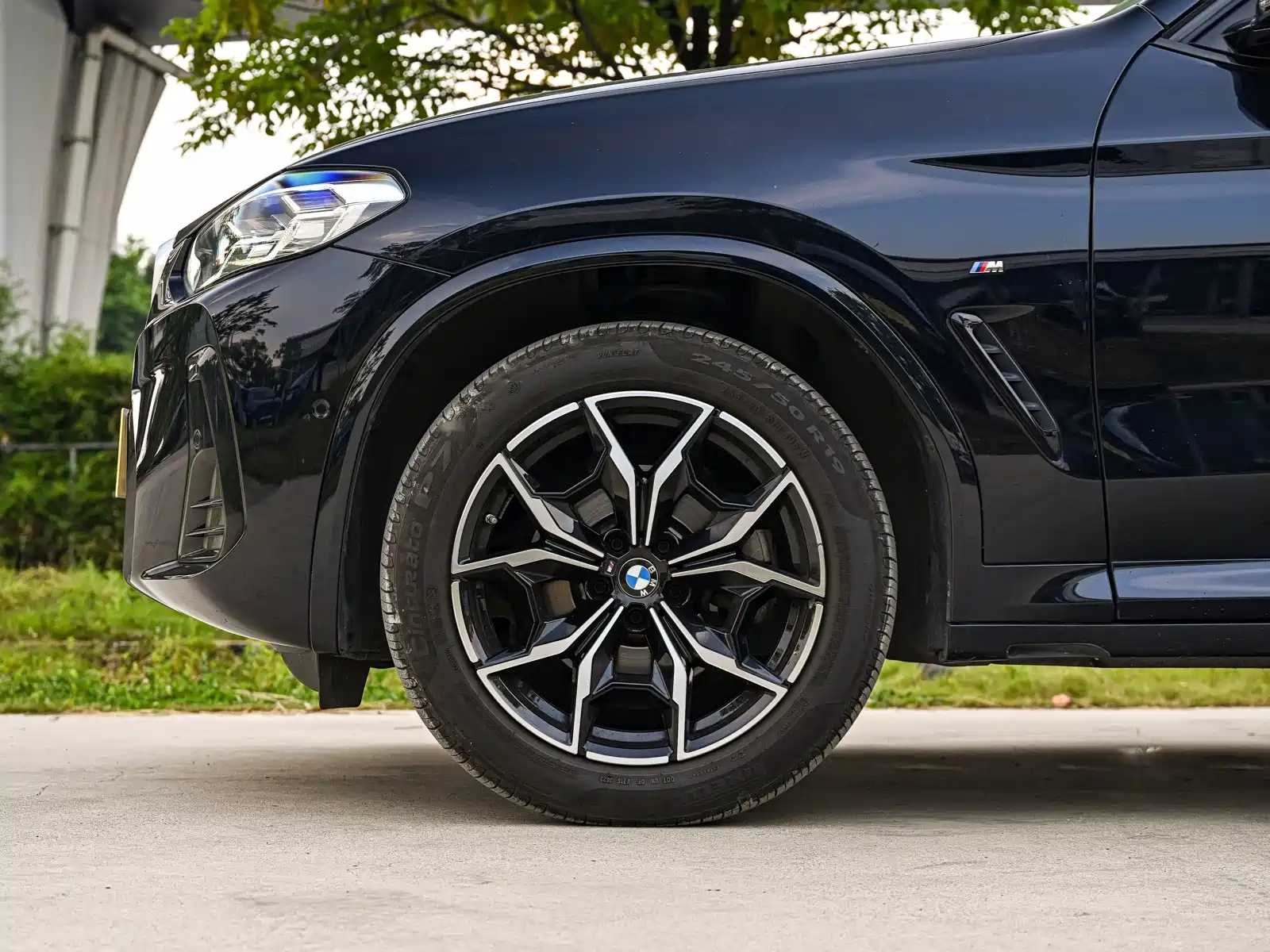 Photo 15 - BMW X4
