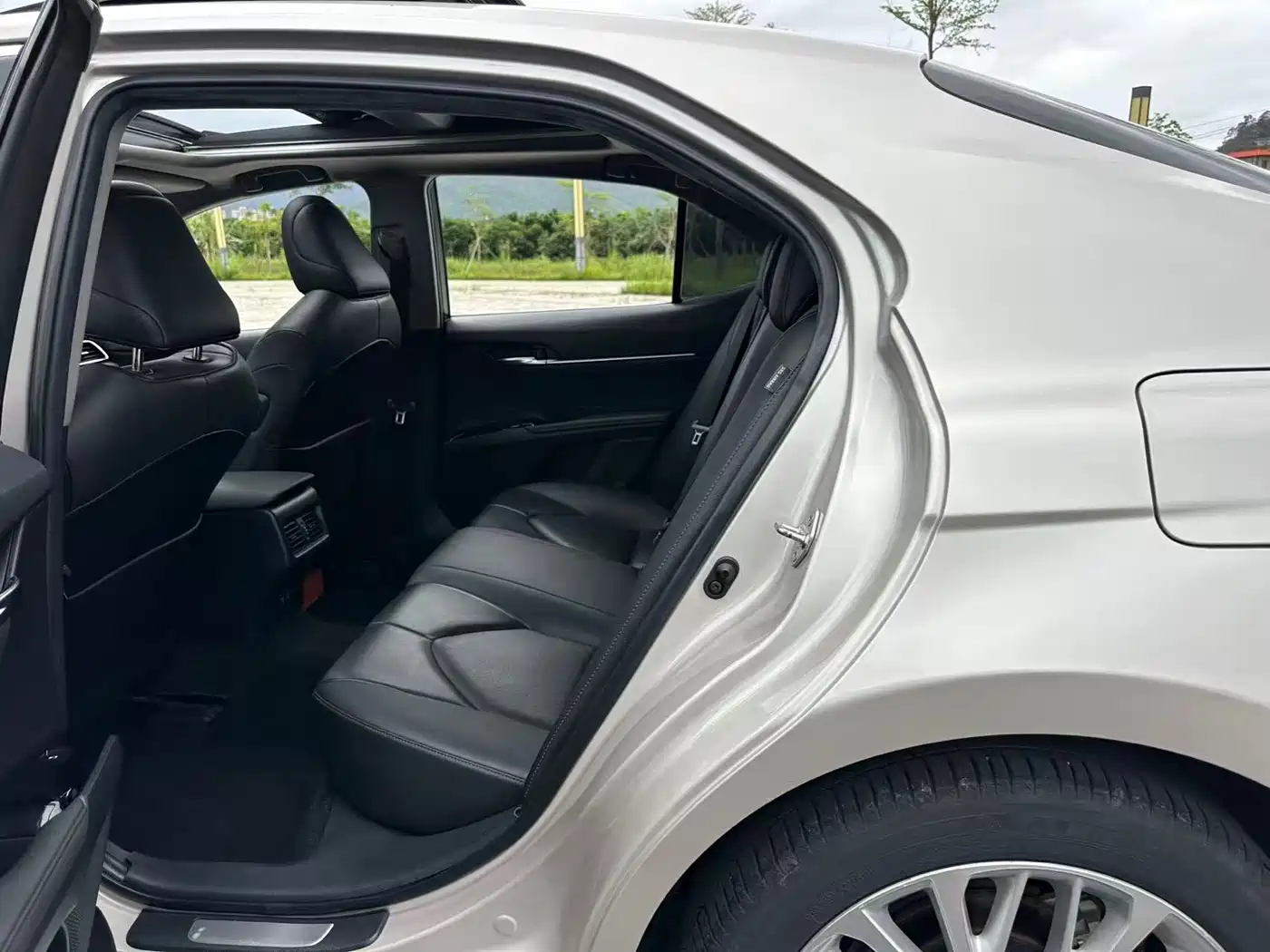 Toyota Camry 2019 2.5G Luxury (China V) фото 8