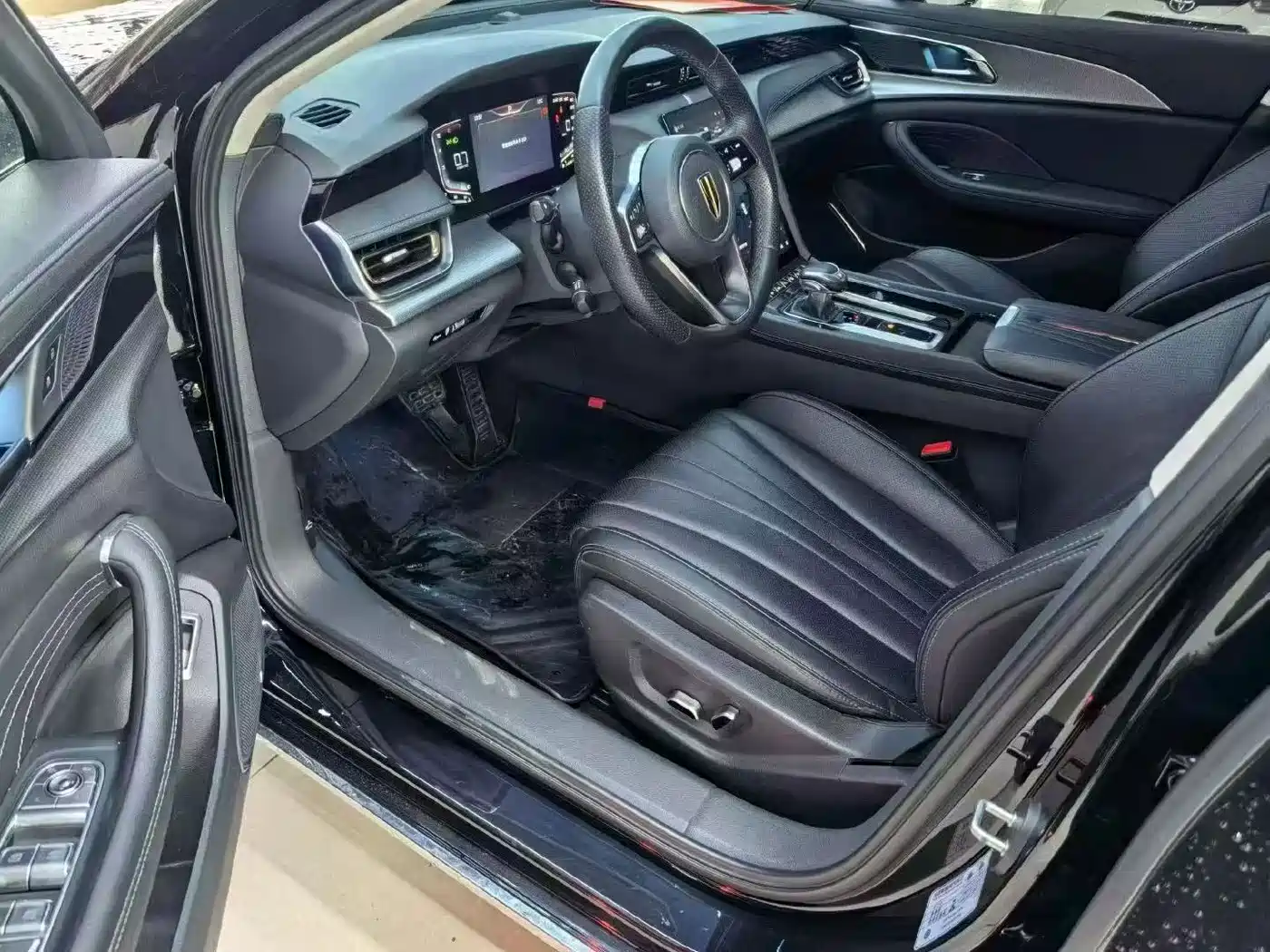 Hongqi H5 2023 1.5T DCT Smart Connect Flag Rhythm фото 4