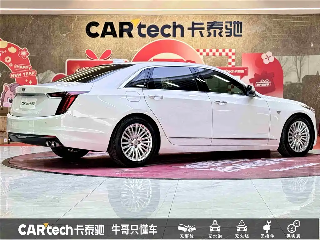 CADILLAC CT6