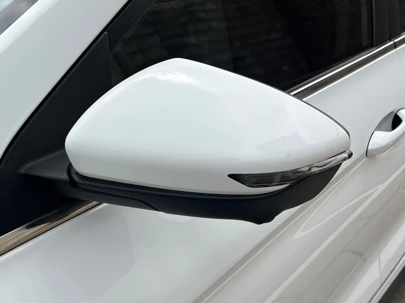 GEELY AUTOMOBILE BINRUI