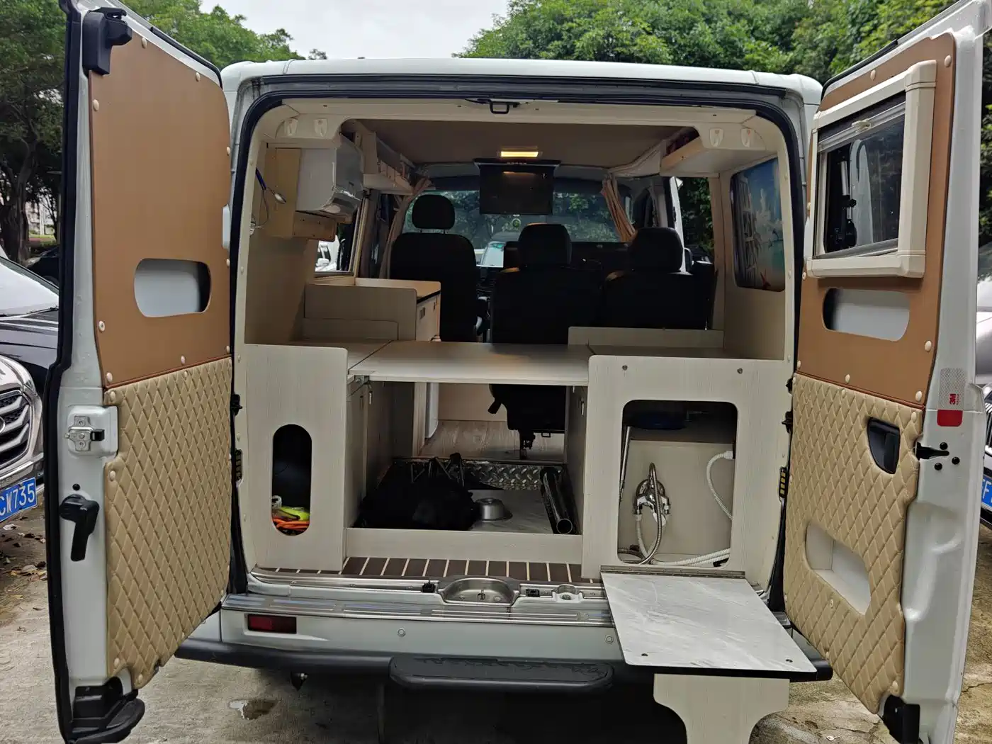 SAIC Maxus V80 RV 2022 2.0T Traveler RVLIFE Camping Edition фото 16