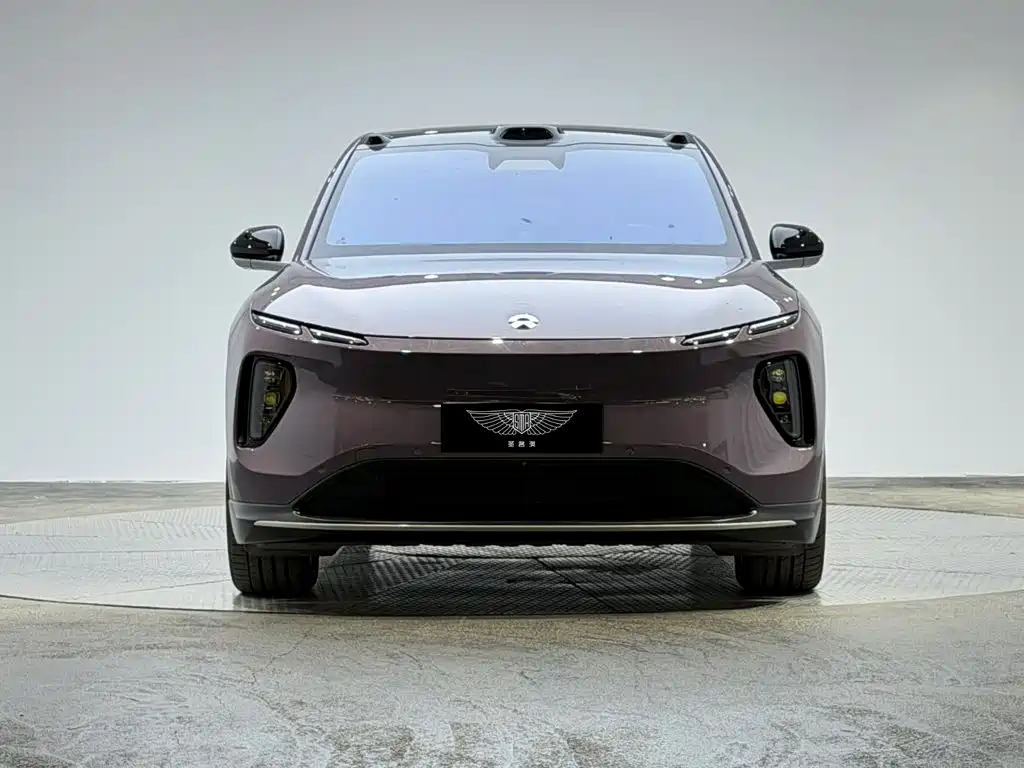 Фото 2 - NIO EC6
