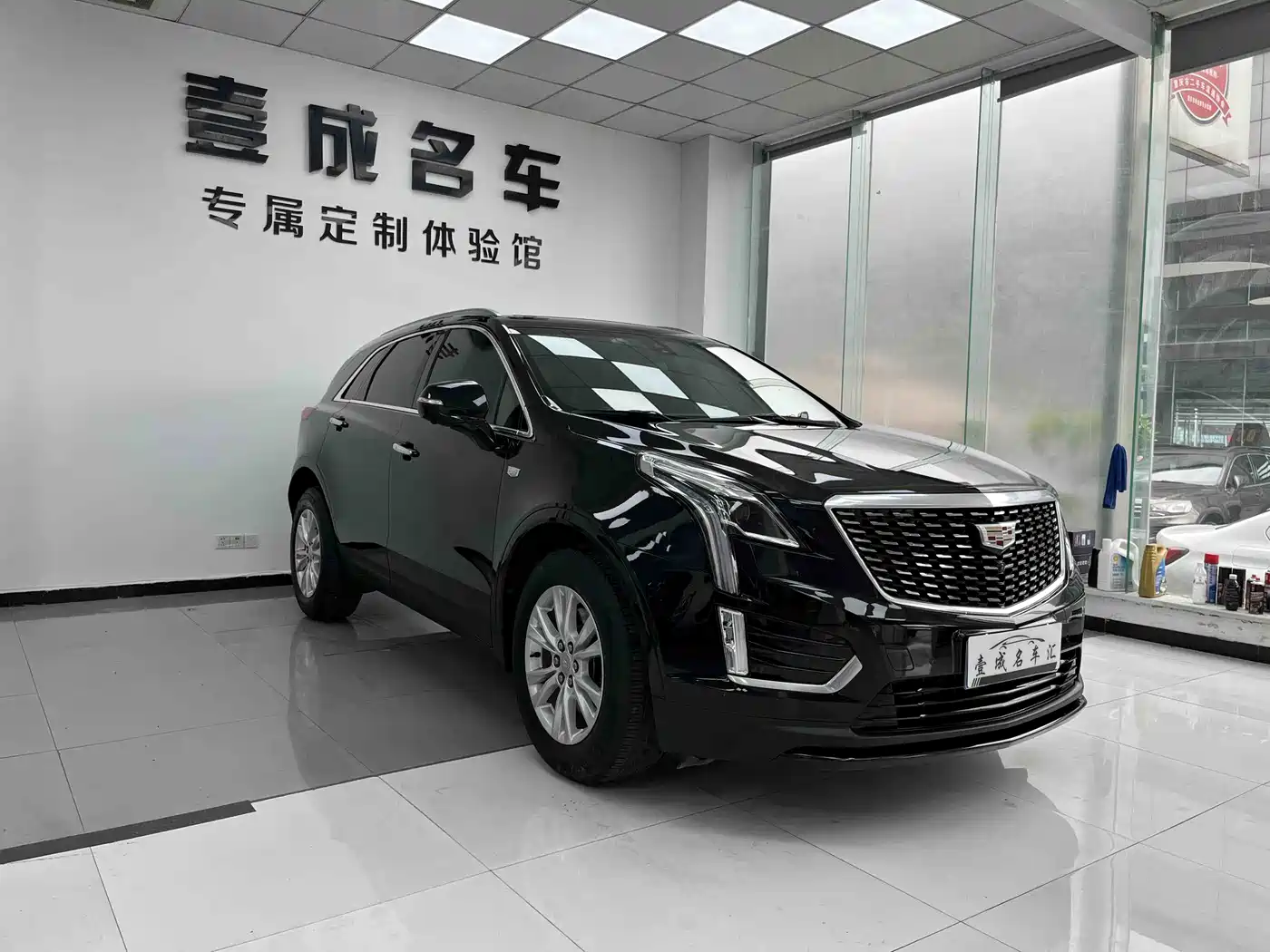 CADILLAC XT5