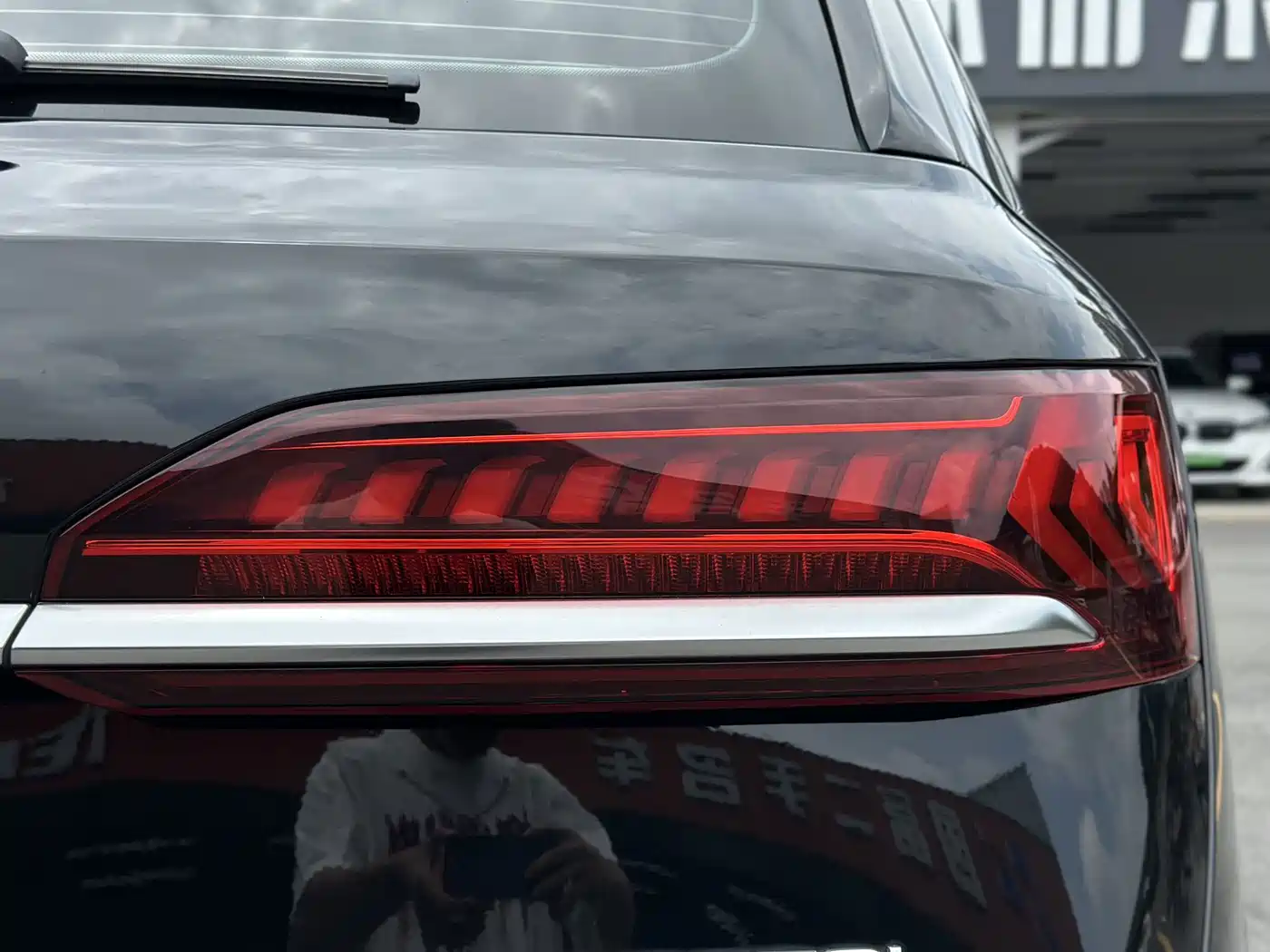 Фото 5 - Audi Q7