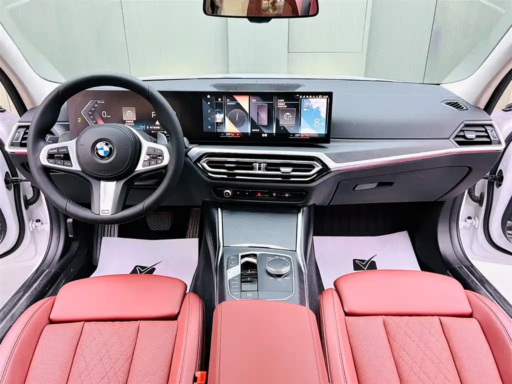 BMW 3 SERIES