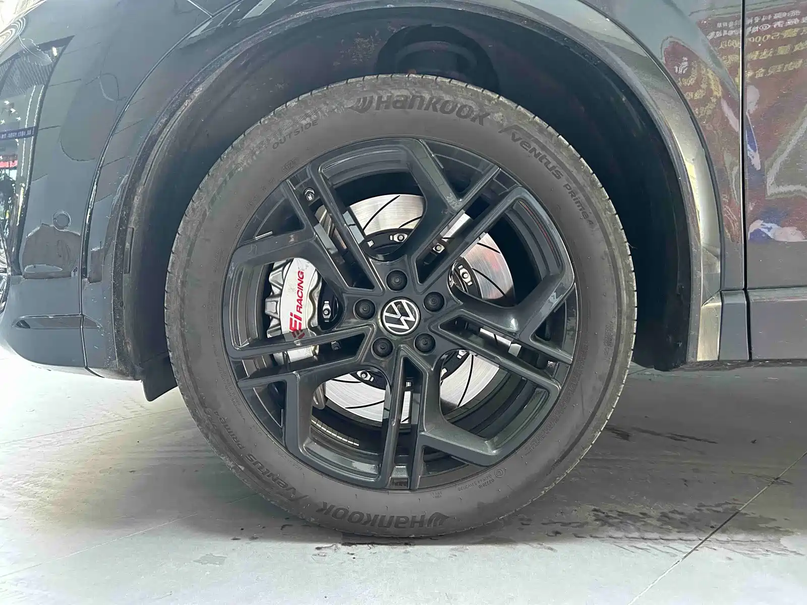صورة 3 - Volkswagen Tiguan L