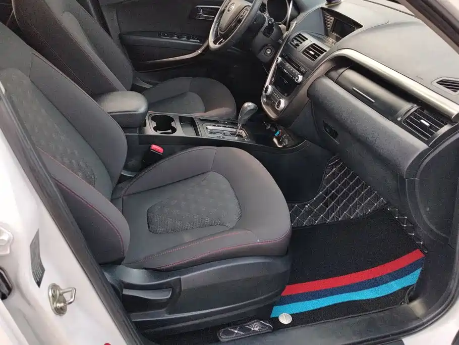 Besturn X80 2015 2015 2.0L Automatic Comfort Anniversary Edition