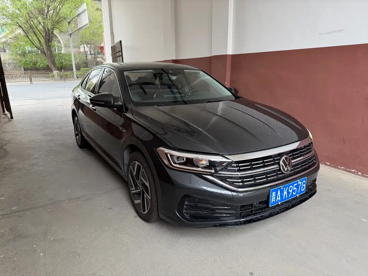 Volkswagen Sagitar 2023 Model Year 200TSI DSG Surpass Edition фото 3