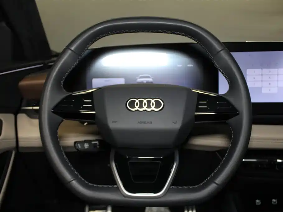 Audi Q6L e-tron 2025 Model Pioneer Edition фото 11