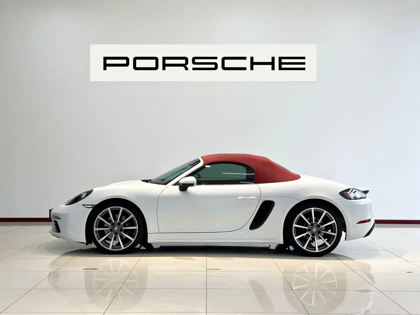 Porsche 718 2023 2022 Boxster 2.0T