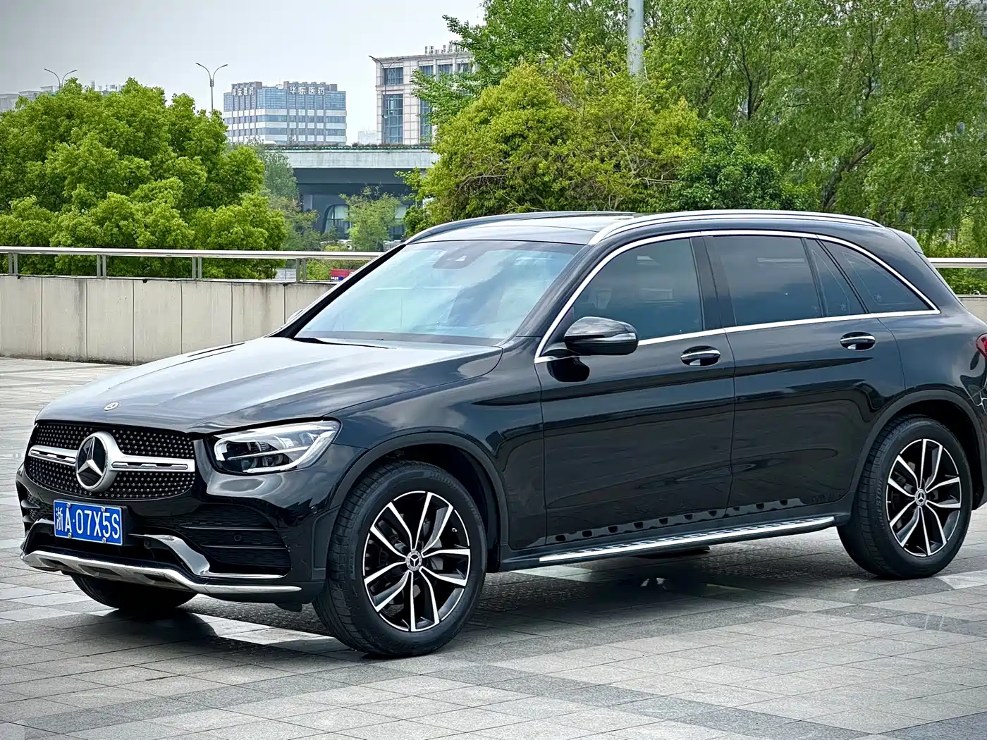 Mercedes-Benz GLC 2022 Model GLC 300 L 4MATIC Luxury Edition