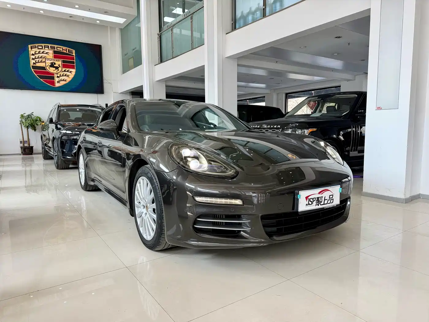 Porsche Panamera 2014 Panamera 4 3.0T фото 3