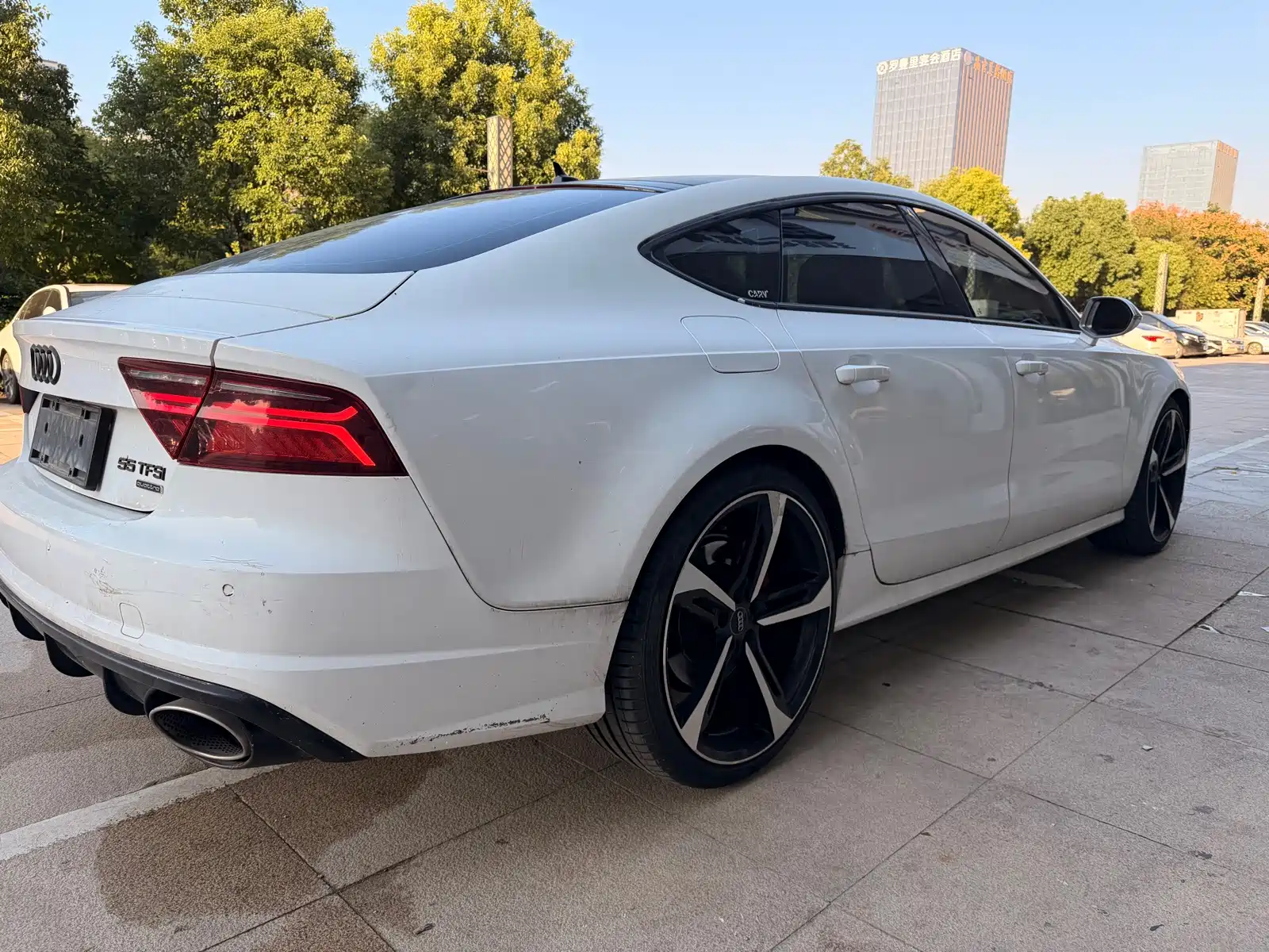 Photo 6 - Audi A7