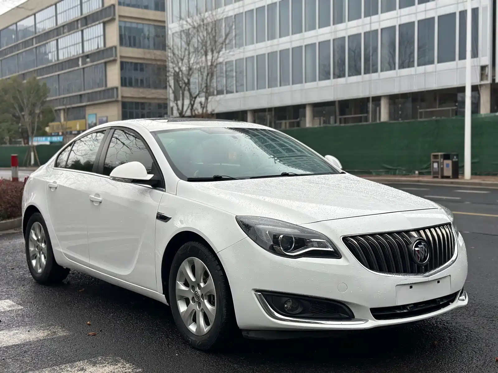 Фото 3 - Buick Regal