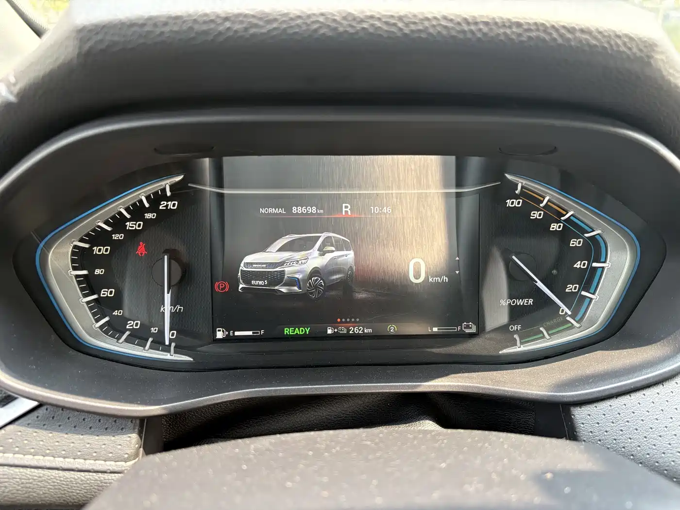 SAIC Maxus Dajia 5 2022 1.3T PLUG IN Smart Edition (7-seater) фото 21