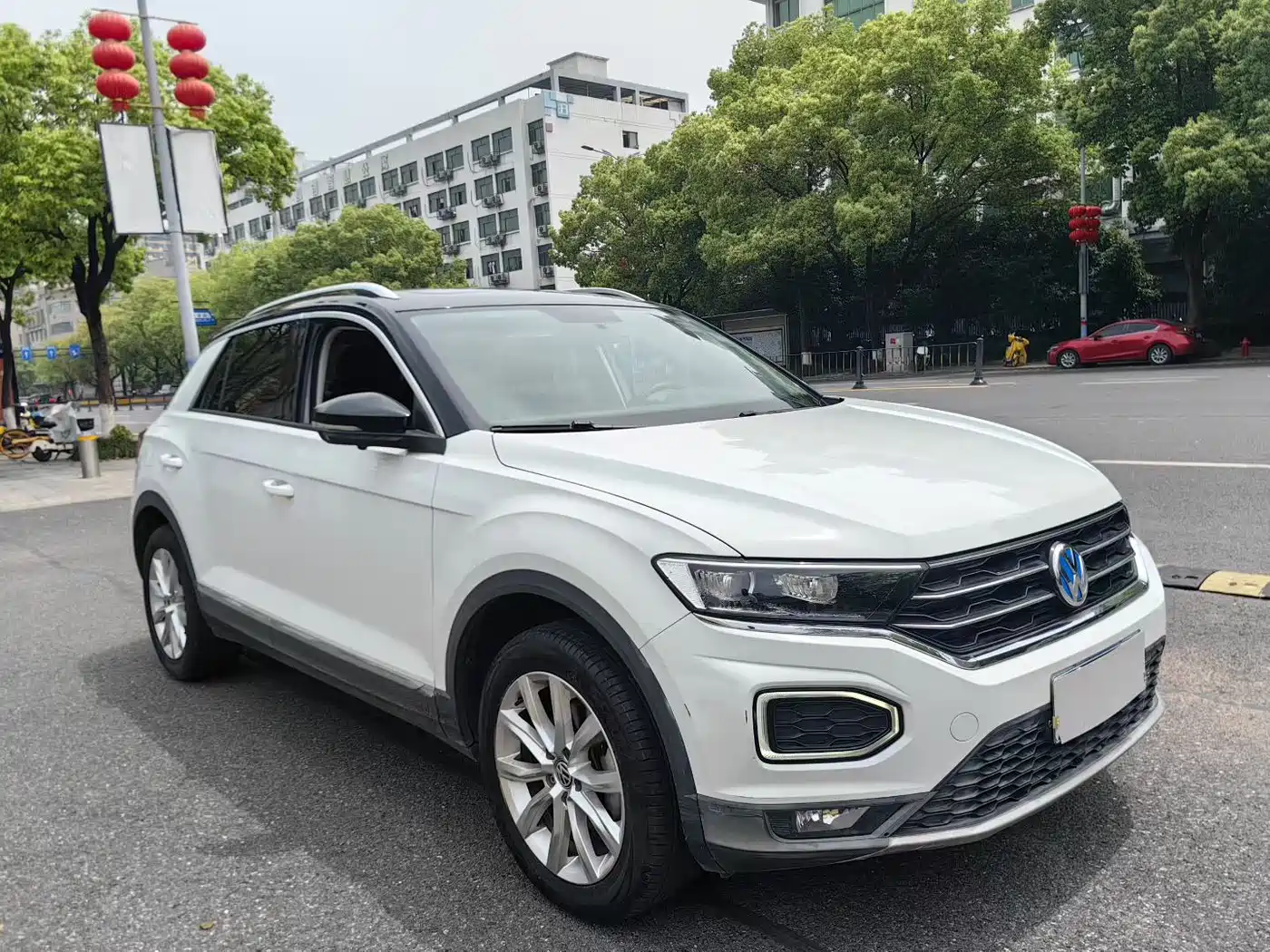 Volkswagen T-ROC 2018 230TSI DSG 2WD Progressive China V фото 3