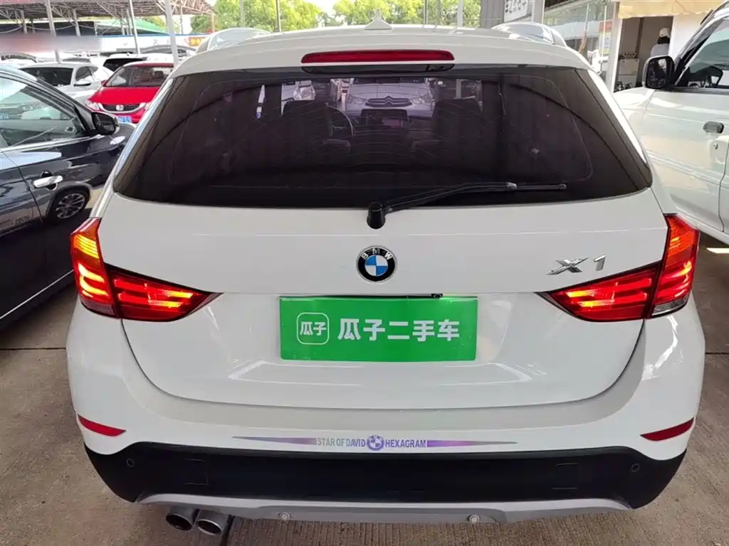 BMW X1 2015 xDrive20i Fashion фото 6