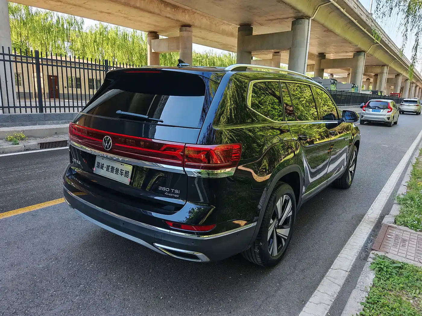 Volkswagen Teramont 2022 380TSI 4MOTION Premium Luxury фото 18