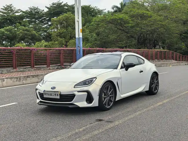 SUBARU BRZ