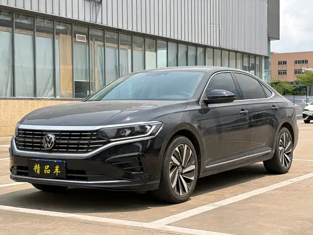 Volkswagen Passat Рестайлинг, 330TSI, Элит