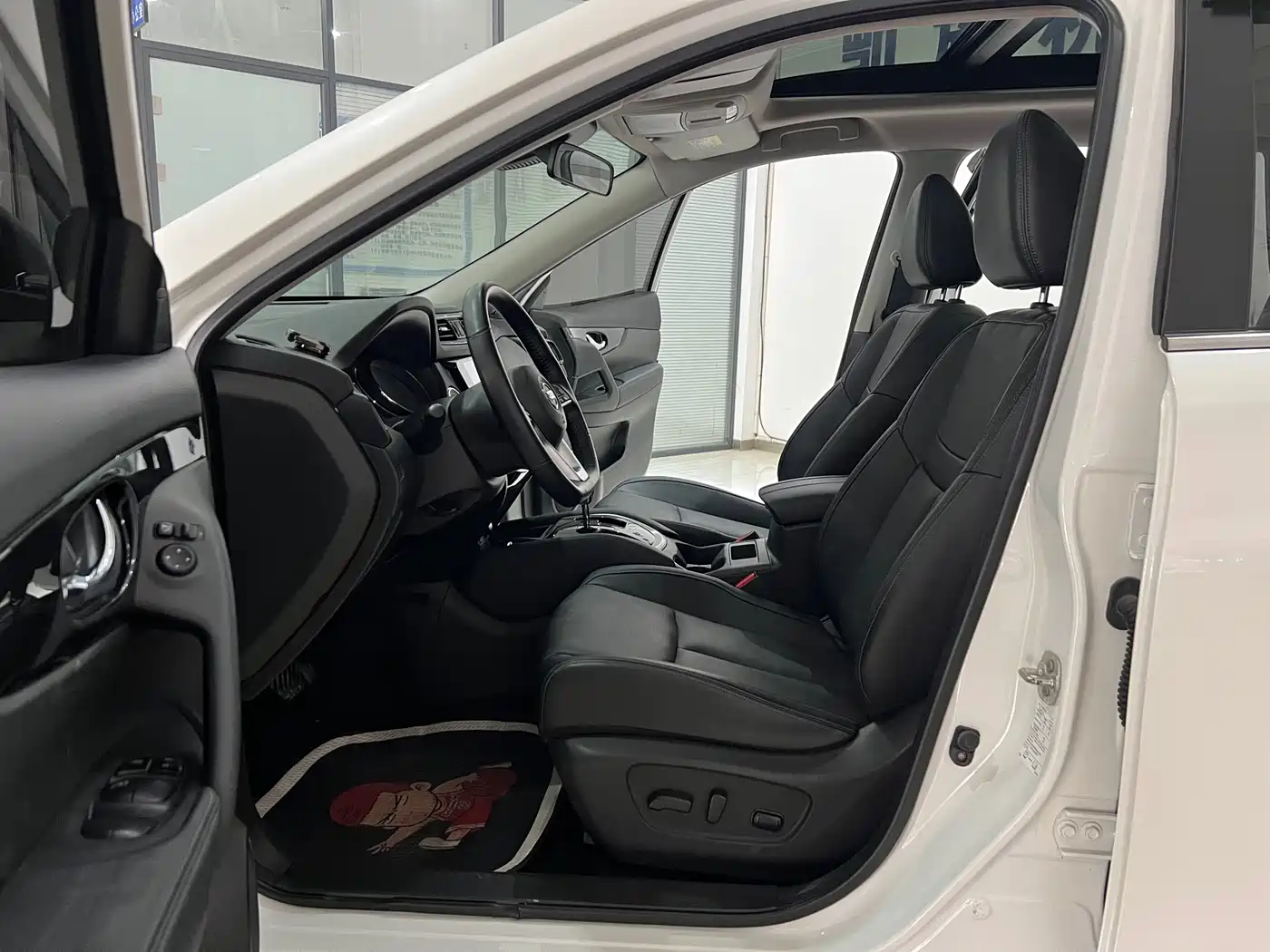 Nissan X-Trail, миниатюра 8