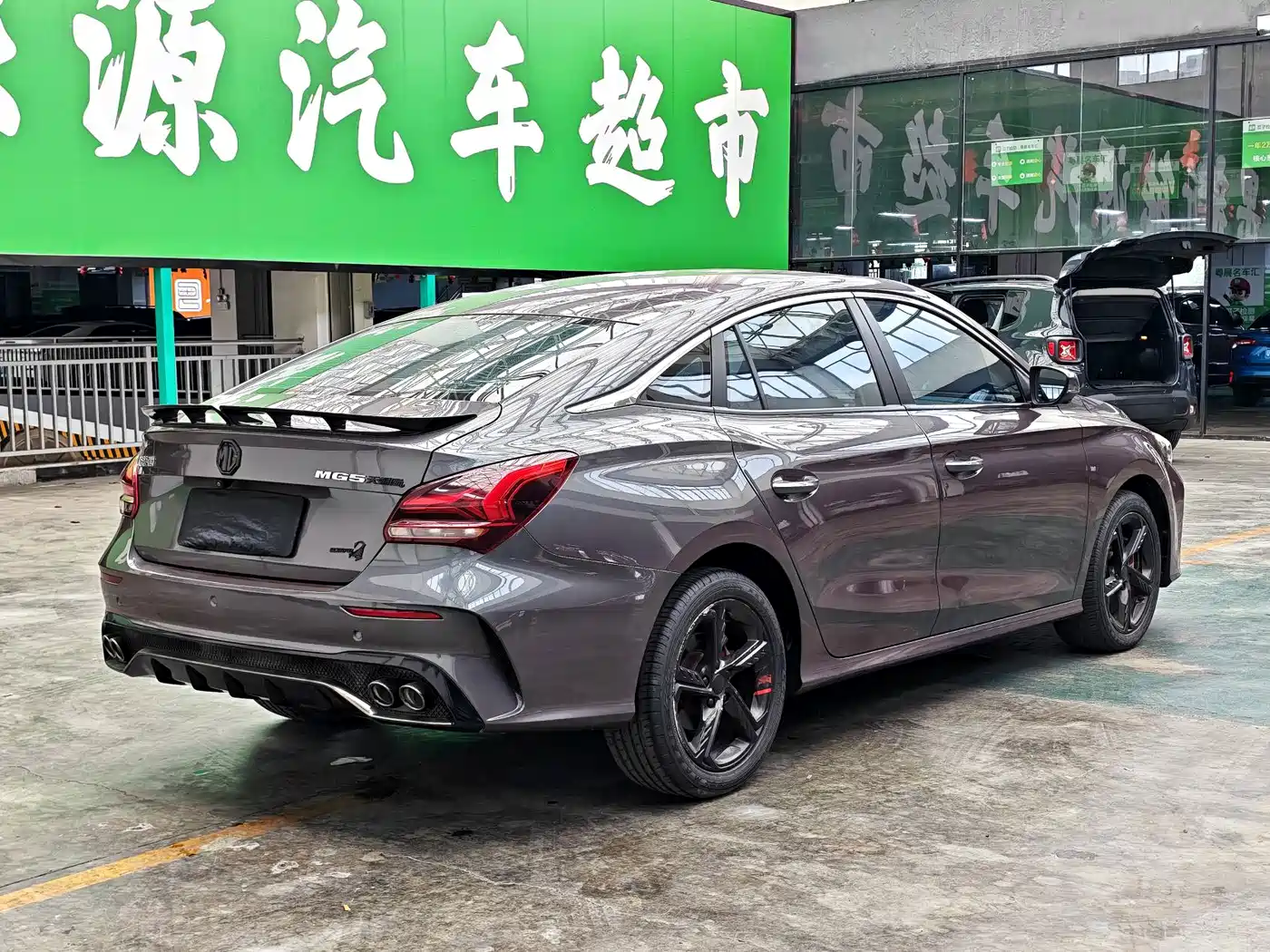 MG MG5 Scorpio 2023 2022 1.5T Luxury Edition