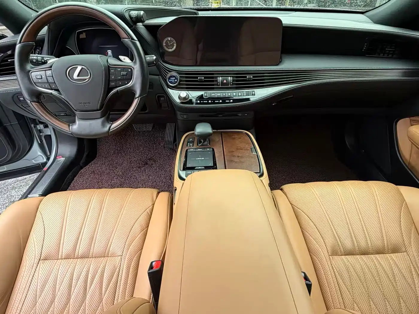 Lexus LS 2022 2021 500h Premium Edition