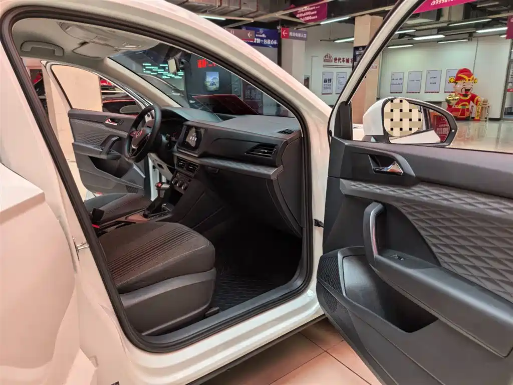 Volkswagen Tharu 2021 Model 280TSI 2WD Trend Edition фото 9