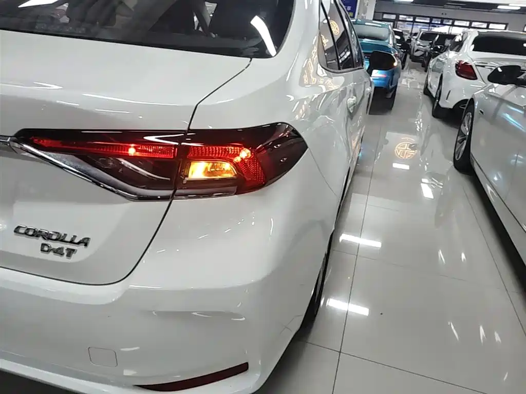 Toyota Corolla 2023 1.2T Pioneer Edition фото 8