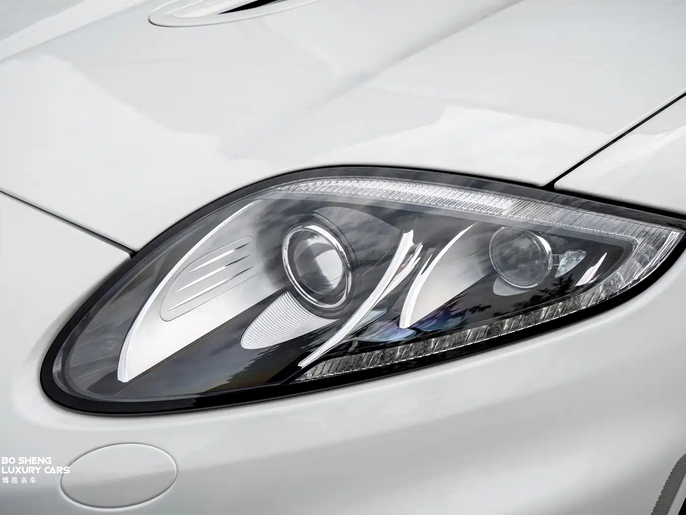 Jaguar XK 2012 XKR 5.0L Supercharged Convertible фото 21
