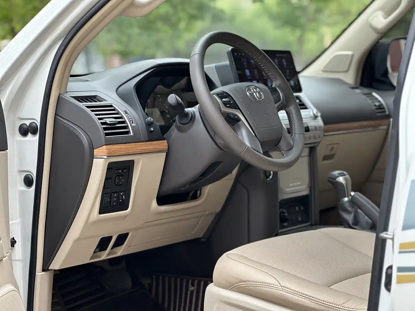 Toyota Prado 2018 3.5L Auto TX фото 31