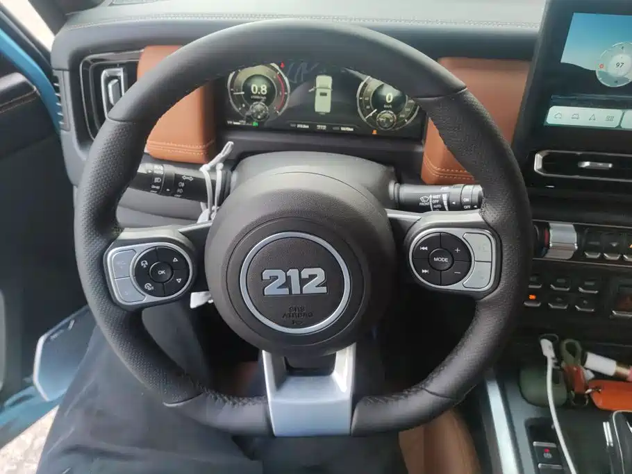 212 T01 2026 2026 2.0T Diesel Changfeng