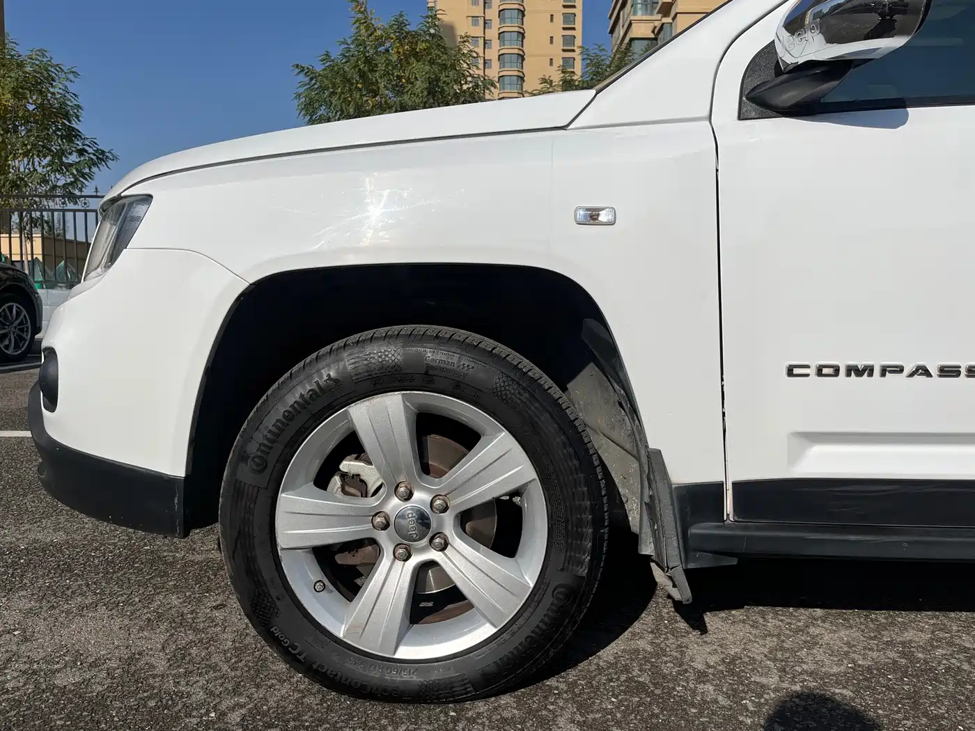 Jeep Compass (Import) 2014 2014 2.4L 4WD Serpentine Collector's Edition