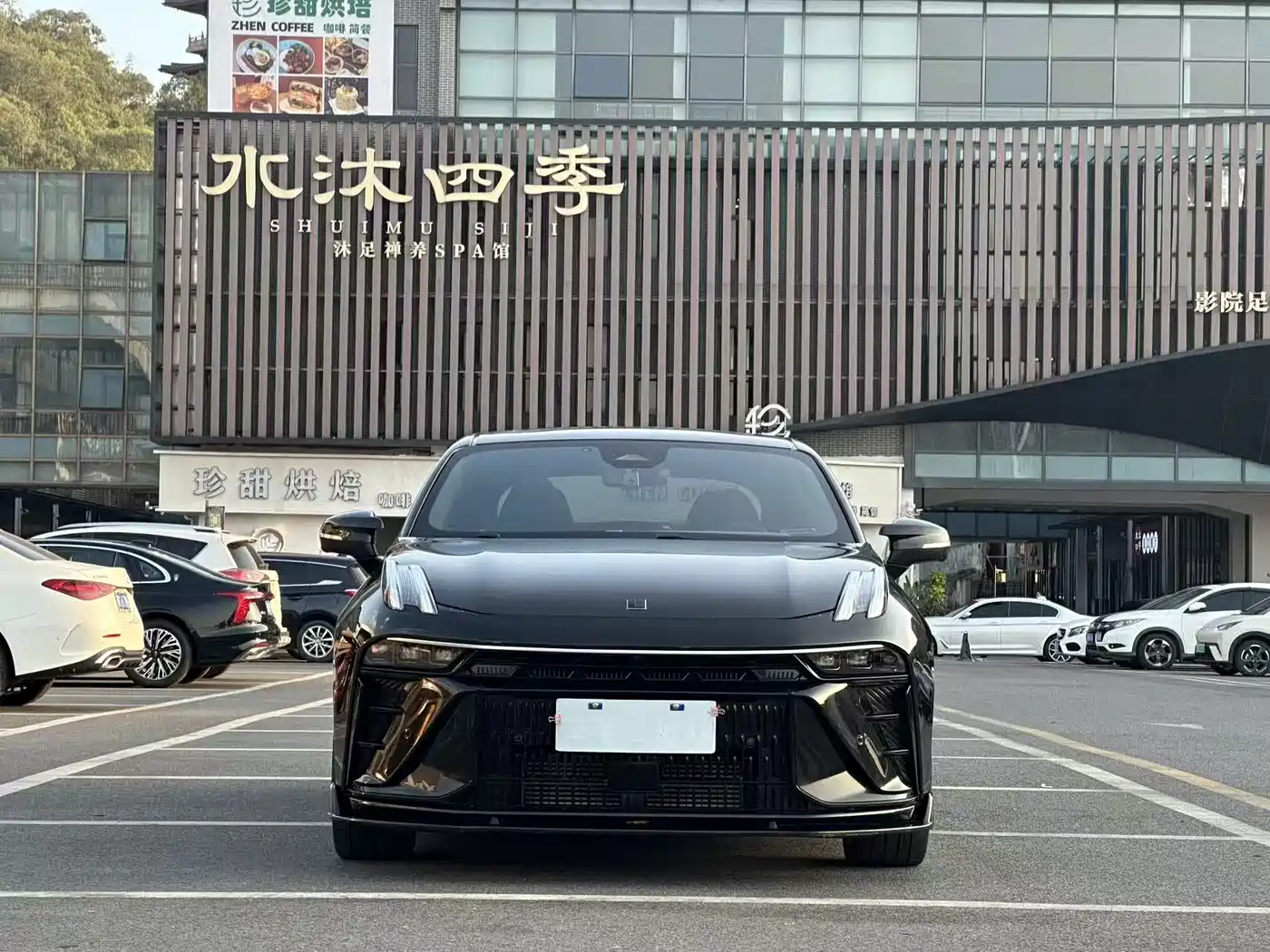 Lynk & Co 03 2023 2.0TD DCT Jin Pro фото 2